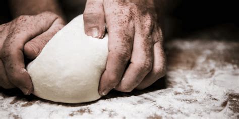 2 Ways To Knead Pizza Dough By Hand And Mixer Tutorials