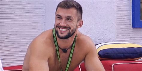 No entanto, o novo líder do bbb 20 é decidido em uma prova em dupla. Após decisão, Arthur é o segundo líder do BBB 2021