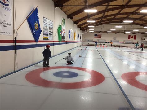What equipment is used in curling? Juniors | Granite Curling Club of Seattle