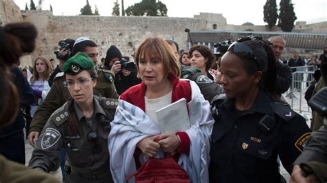 BBC News Women Held For Breaching Ban At Jerusalem Western Wall