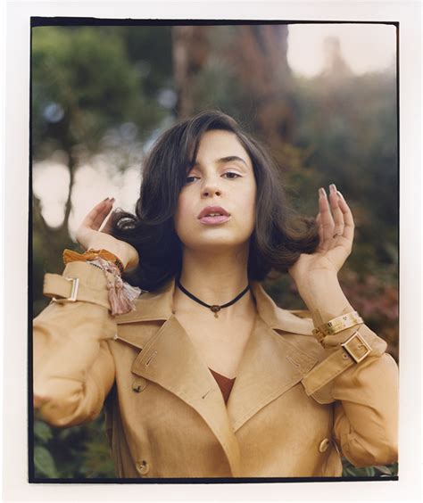 Nacida en 1995, se crió escuchando a grandes artistas de la música norteamericana de mediados del siglo. Nathy Peluso presenta su nuevo Ep, La Sandunguera