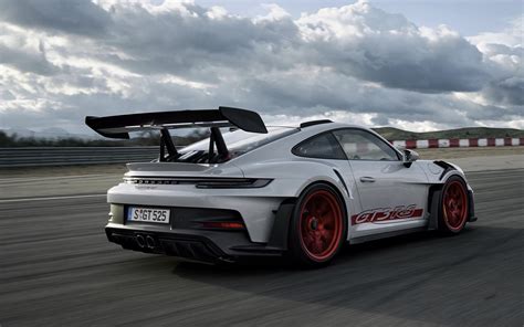 8 Go Fast Features Of The 2023 Porsche 911 Gt3 Rs Calibre Magazine