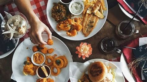 Tempat makan di ngawi yang menyajikan kuliner mantab dan maknyus, siapa tahu beberapa warung makan bisa membuat anda ketagihan rasa mantab. 5 Tempat Makan Dekat Stasiun Tebet yang Bisa Dijajal ...