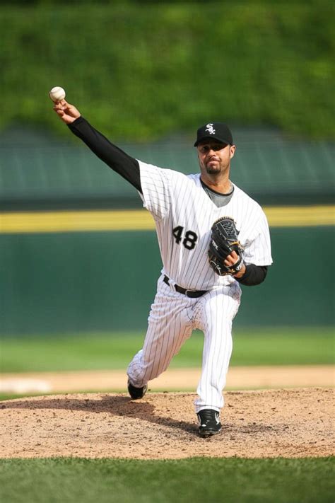Soon after the crash, sources. Former MLB pitcher Esteban Loaiza arrested with over 44 pounds of cocaine - ABC News