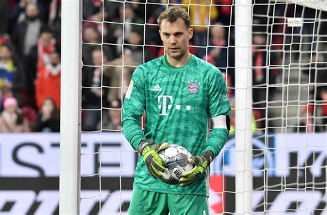 Manuel neuer was named the world's best goalkeeper 4 times. Manuel Neuer verlängert beim FC Bayern München bis 2023
