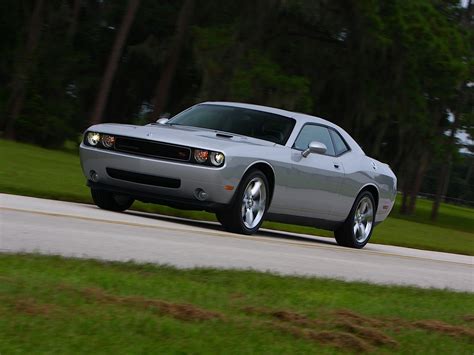 Should i buy a 2010 dodge challenger srt8 at 18 years old that costs 22,000 and has only 76k the biggest factor when it comes to automotive reliability and longevity is how the owner uses and i am on my second dodge challenger and they have both been fantastic cars for 10 years running! DODGE Challenger specs & photos - 2007, 2008, 2009, 2010 ...
