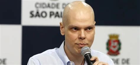 Bruno covas (psdb) foi reeleito prefeito de são. Sem prazo para responder por treinos, prefeito diz que ...