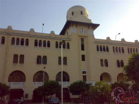 تبعد 93 كم شمال القاهرة ، و120 كم جنوب شرق الإسكندرية. محطة طنطا - مدونة نيو طنطا