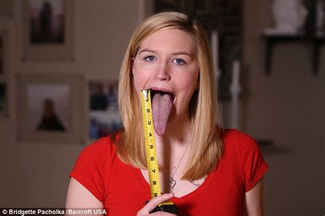 World S Longest Tongue Can Lick Adrianne Lewis Nose Chin And Eye Daily Mail Online