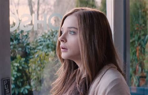 Review If I Stay Complex