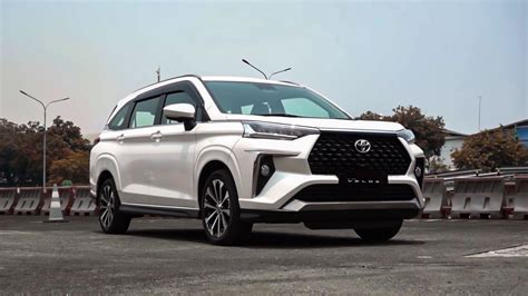 Đánh giá Toyota Veloz 2022 Đẹp hiện đại có thể thay thế Innova cạnh