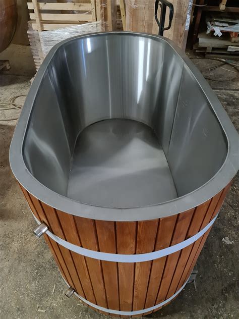 Stainless Steel Hot Tub Benexter