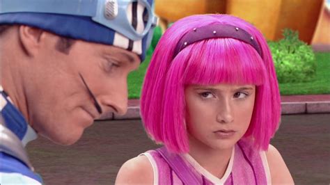 Lazytown S E Crystal Caper P Hd Lazy Town Lazy Town Girl Glanni Gl Pur