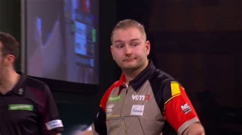 Dimitri Van Den Bergh Fights Back To Take First Set With A 117 Checkout
