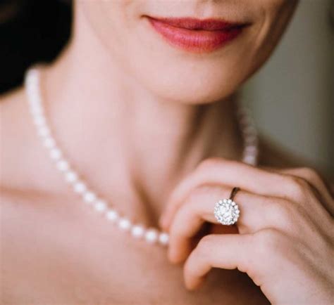 Women Love Pearls Organic Natural Pearls Quality In Choosing Pearls