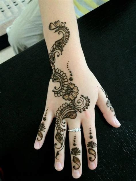 UnIqUe AnD bEaUtIfUl MeHnDi DeSiGnS - XciteFun.net