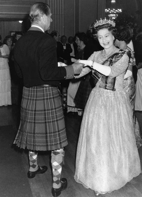 Queen elizabeth ii is known worldwide by her royal title, but for many years, her family called her by a much more casual nickname. Pin lisääjältä Hannu paavola taulussa The British Royals ...