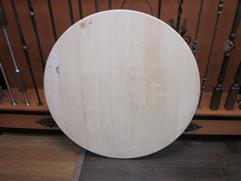 What could be more welcoming and communal than an extending, circular dining table? Solid Pine ROUND table top 36"