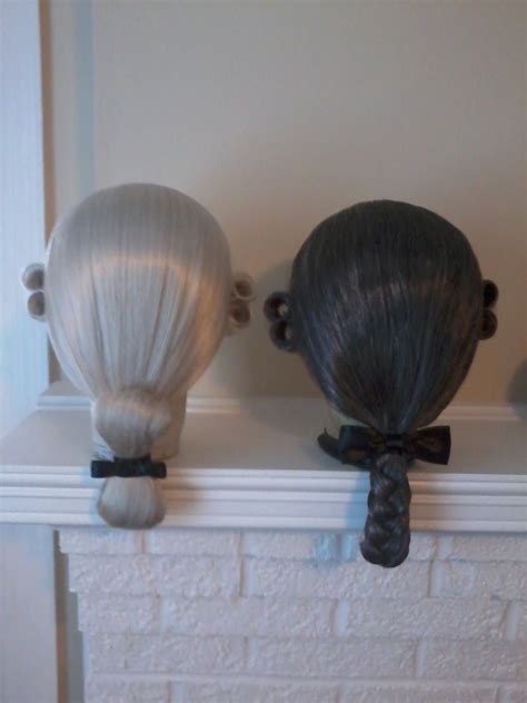 18th century men s wigs i white two buckled club and a grizzled two buckled braided club