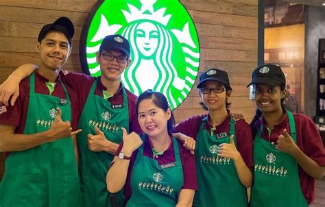 Berapa sih gaji barista Starbucks?