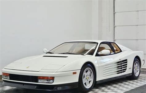 1988 Ferrari Testarossa Bianco Whitebeige Serviced Only 27200 Miles