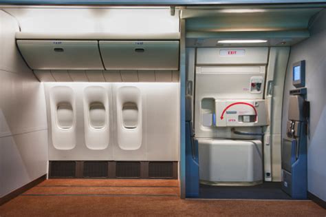 Pick the best from trending #flugzeug_innen stickers, edit them and share with the world. Flugzeug Innen Stockfoto und mehr Bilder von Abschied - iStock
