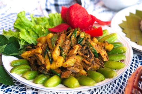 10 Makanan Khas Aceh Yang Harus Masuk Daftar Kulineranmu