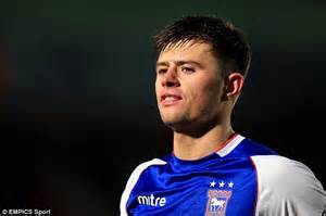West Ham Complete Signing Of Ipswich Defender Aaron Cresswell On Five Year Deal Daily Mail Online