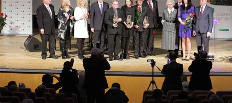 Wojciech maksymowicz was born at birth place, to stanisław szczepan maksymowicz and wanda karolina maksymowicz. Statuetki św. Jakuba wręczone. Poznajcie laureatów! - Olsztyn