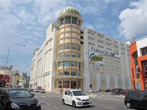 Check spelling or type a new query. Kota Bharu Trade Center (Parkson, Giant)