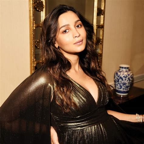 Alia Bhatt Stuns In A Copper Metallic Gown Pregnancy Glow And Brahmastra Success Suits Her And How