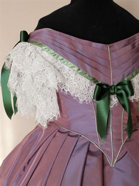 Victorian Prom Dress Victorian Ball Gown Mauve Taffeta Etsy Victorian Ball Gowns Ball Gowns
