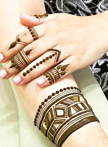 Latest mehndi design images photos pic book pdf free download.henna designs ebooks mehndi designs to download.20 best free. 50 Simple & Easy Arabic Mehndi Designs | Best Mehndi ...