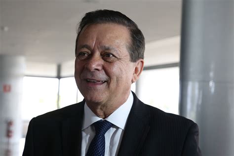 Maybe you would like to learn more about one of these? Líder do PTB criticou Judiciário sobre desistência da ...