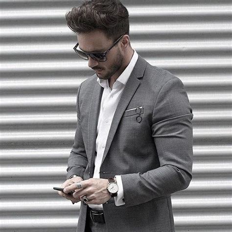 40 Sober Grey Suit Outfit Ideas For Men Mens Fashion Suits Grey Suit