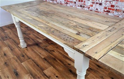 Extendable Dining Tables In A Rustic Farmhouse Style Reclaimed Wood