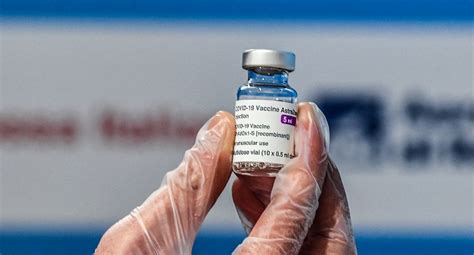 Astrazeneca plc stopped giving shots of its experimental coronavirus vaccine after a person participating in one of the company's studies got sick, a potential adverse reaction that could delay or. Austria Suspends AstraZeneca Batch After Death - Channels ...