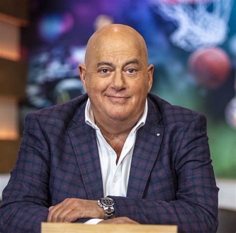 Jack van gelder is een nederlands voetbalverslaggever en televisiepresentator. Jack van Gelder - Lees Voort