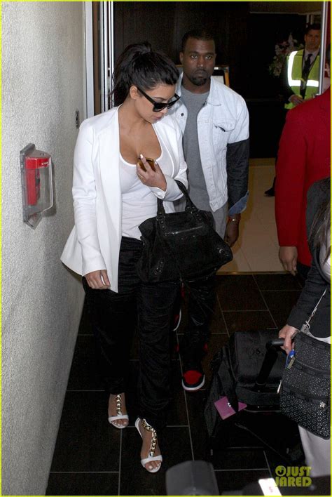 Pregnant Kim Kardashian And Kanye West Lax Arrival After Brazilian