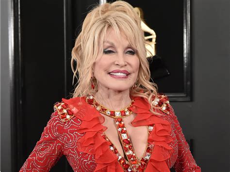 The official instagram of dolly parton linktr.ee/dollyparton. Dolly Parton's secret to successful marriage