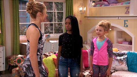 Mallory James Mahoney Skai Jackson Peyton List Bunkd Season 3