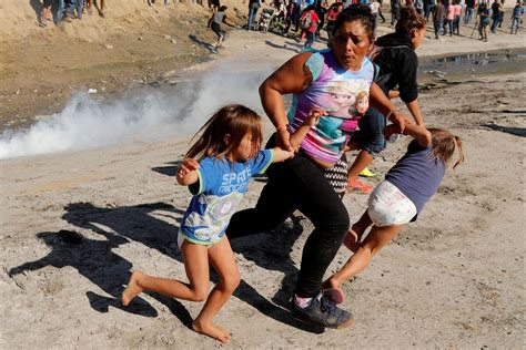 Photos Of Border Tear Gas Reuters Photographer Captures Picture Of