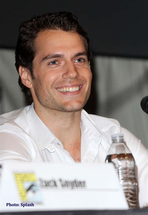 Only 19 days to go until witchercon and we can't wait to see more of him as geralt in season 2 of the witcher. Henry Cavil with that smile | Henry cavill, Superman henry ...