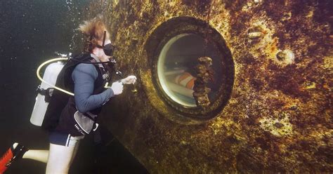 Man Lives Underwater For 74 Days To Break World Record But Missed