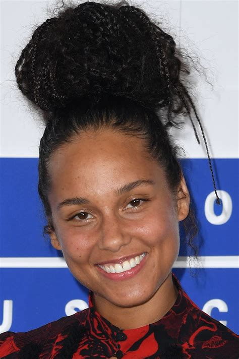 Now on broadway at the winter garden theatre through june 6 | get. Alicia Keys No Makeup: Why Did Alicia Keys Stop Wearing ...