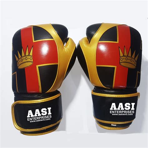 Customize Thai Genuine Leather Boxing Gloves Kick Training And