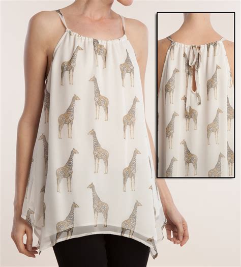 If you elongate something or if it elongates , you stretch it so that it becomes longer. Love how this elongates the neck! Summer 2016. | Fashion ...