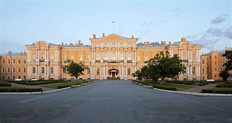 15 Of The Most Amazing Romanov Palaces In Russia Russia Beyond