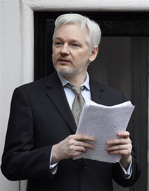 Swedish Prosecutors Work On Fresh Bid To Question Wikileaks Founder Assange In Embassy Uk