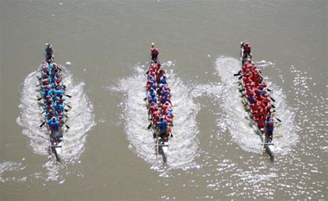 Our primary mission and purpose is to promote the sport of dragon boating through community involvement, education and information. All about Dragon Boat Racing